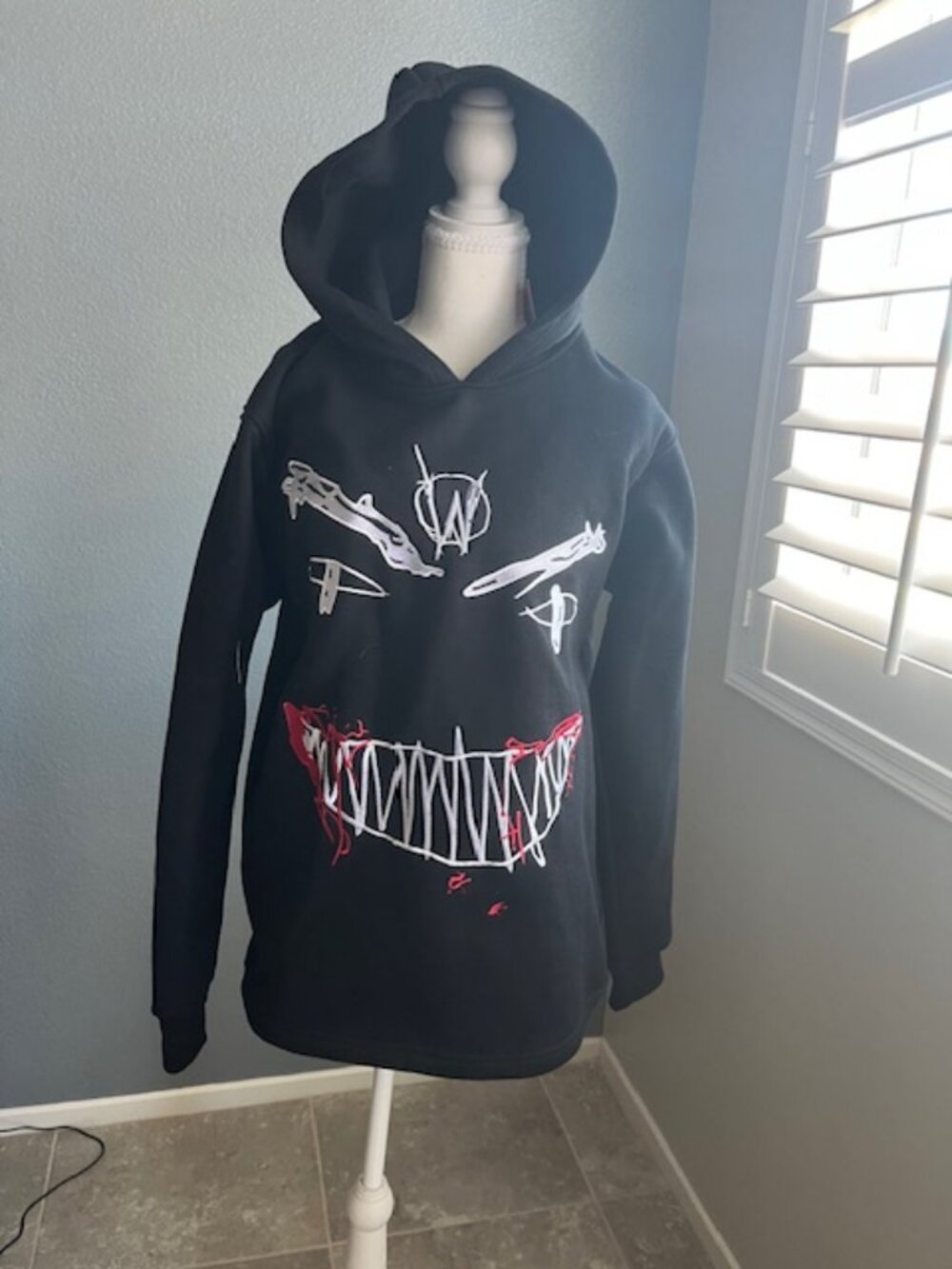 Evil Hearts Black Hoodie Large